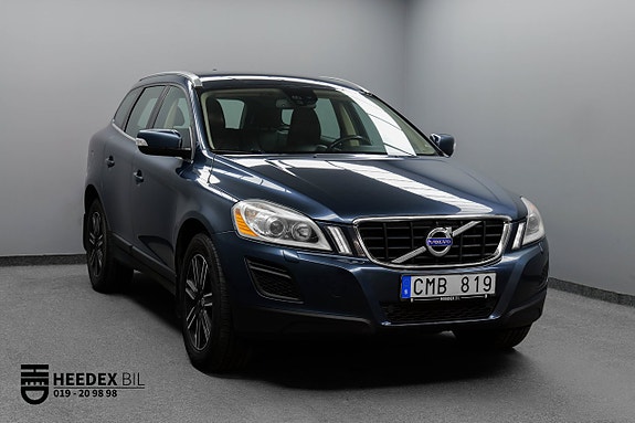 Volvo XC60 hos Heedex Bil i Örebro
